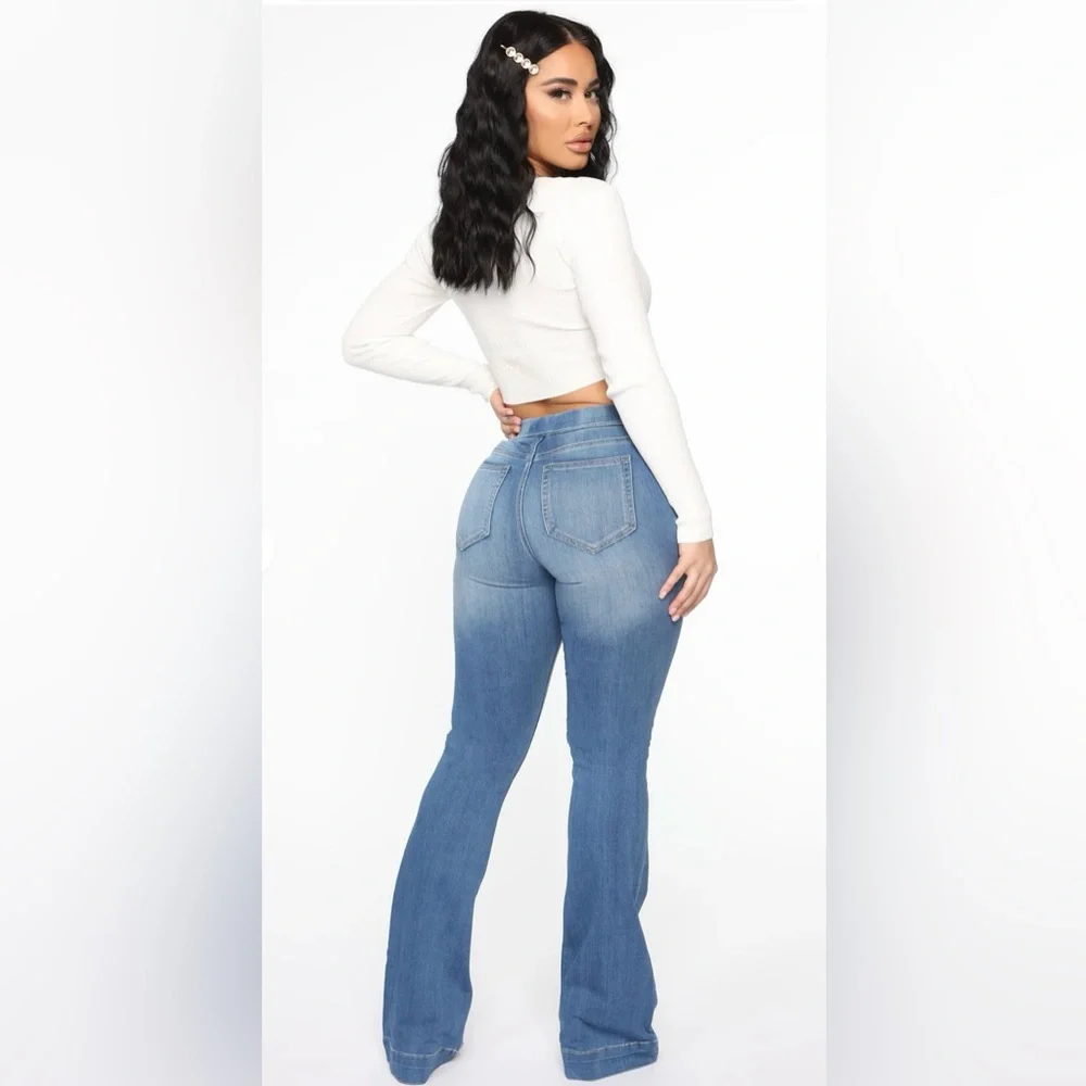 Fashion Nova Start Something Mid Rise Flare Jeans, Light Blue Wash, XL, NWT - Picture 5 of 11